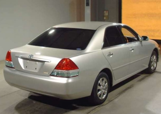 2003 TOYOTA MARK II